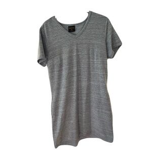 32 Degrees Heather Gray V-Neck Short Sleeve Tee Dress